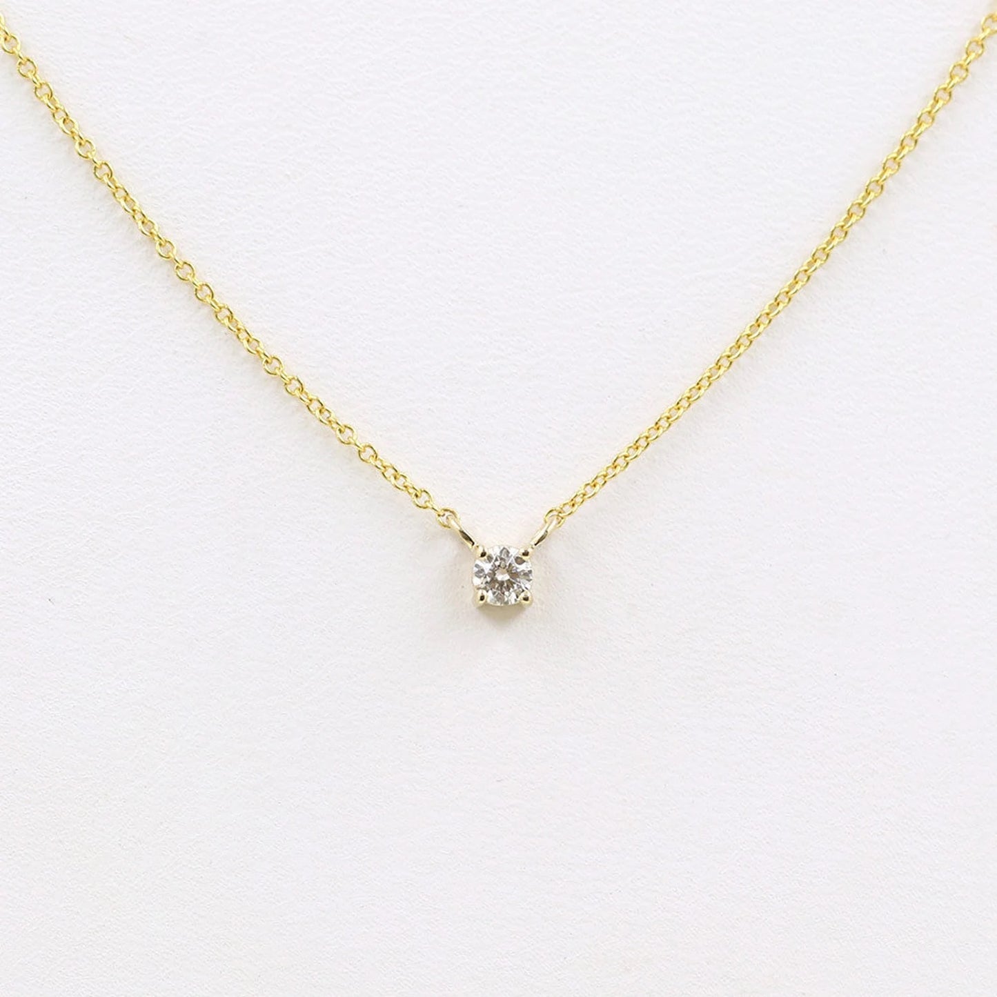 14K 0.10CT DIAMOND SOLITAIR NECKLACE