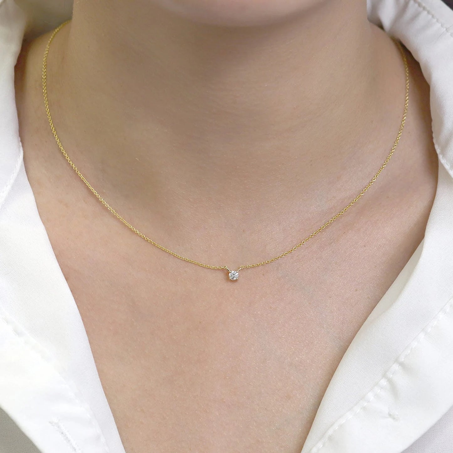 14K 0.10CT DIAMOND SOLITAIR NECKLACE