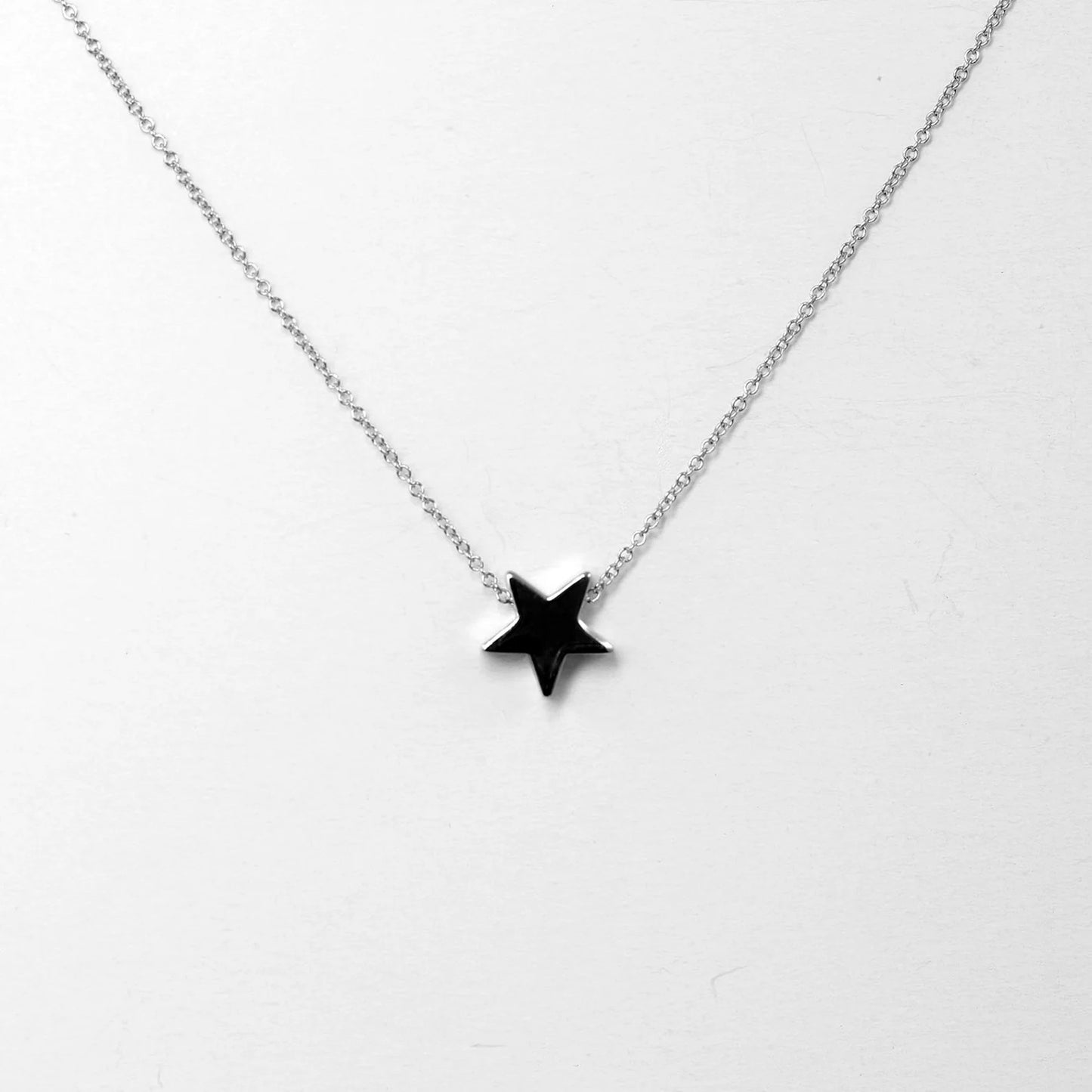 14K STAR NECKLACE