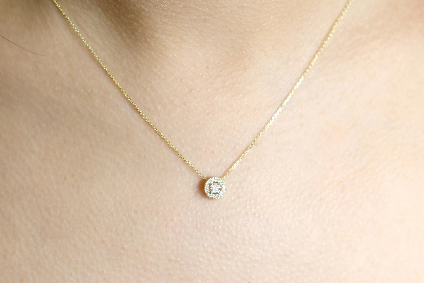 14K 0.17CT DIAMOND HALO NECKLACE