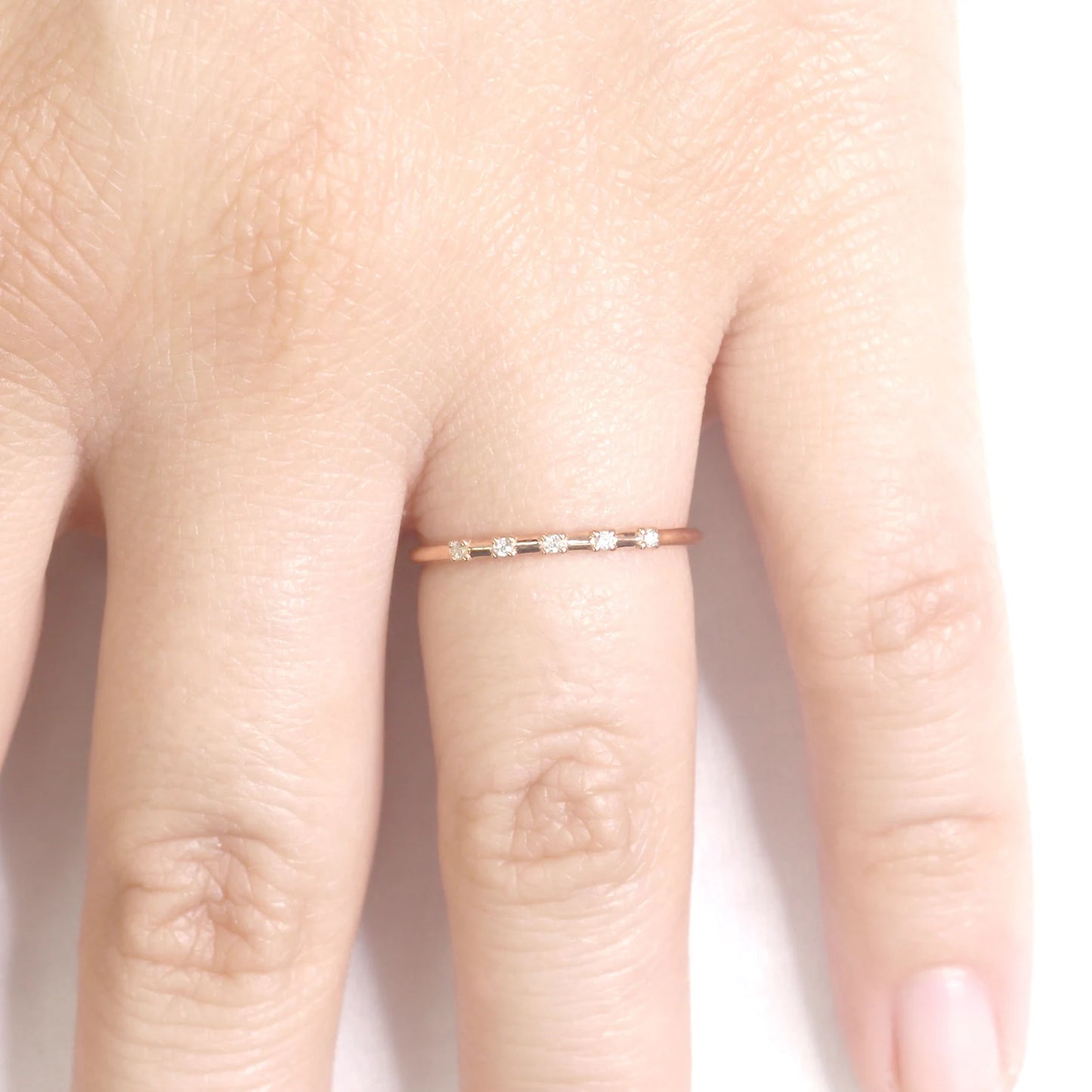 14K 5 DIAMOND SPACED 1.2MM BAND