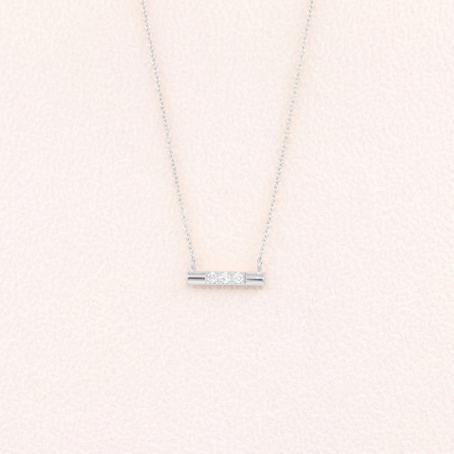 14K SOLID GOLD CIRCLE BAR DIAMOND NECKLACE