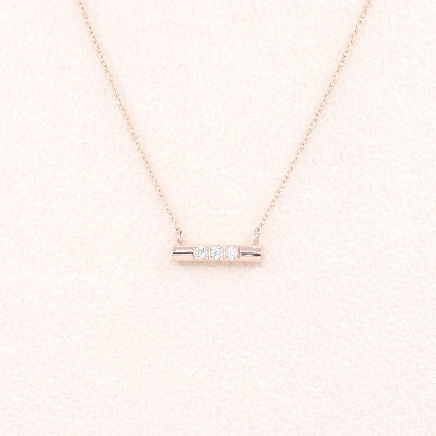 14K SOLID GOLD CIRCLE BAR DIAMOND NECKLACE