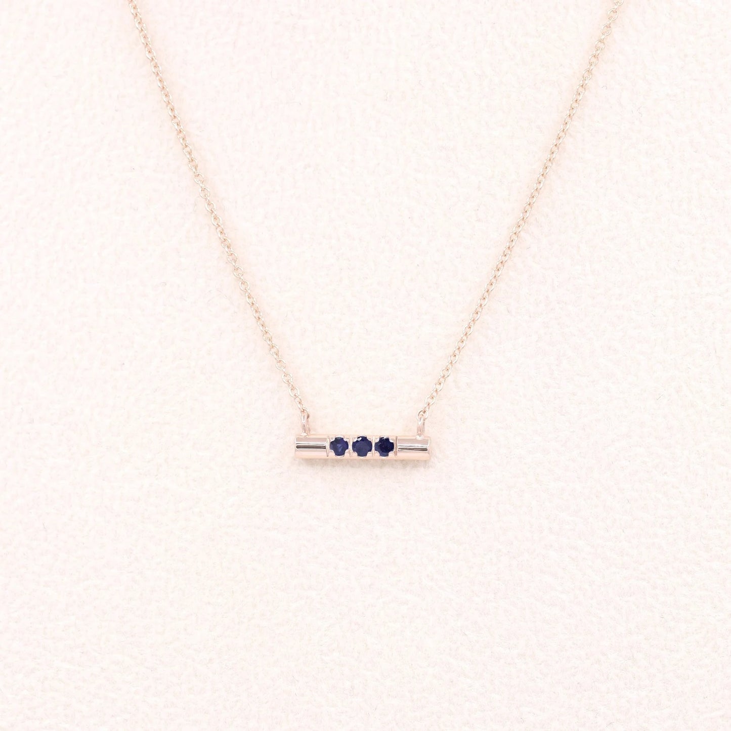 14K SAPPHIRE CIRCULAR BAR NECKLACE