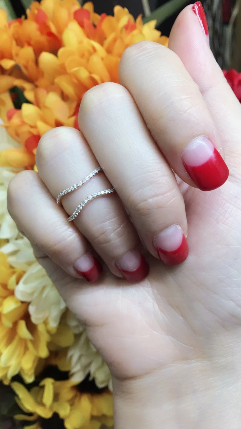 14K DIAMOND CURVED GUARD BAND
