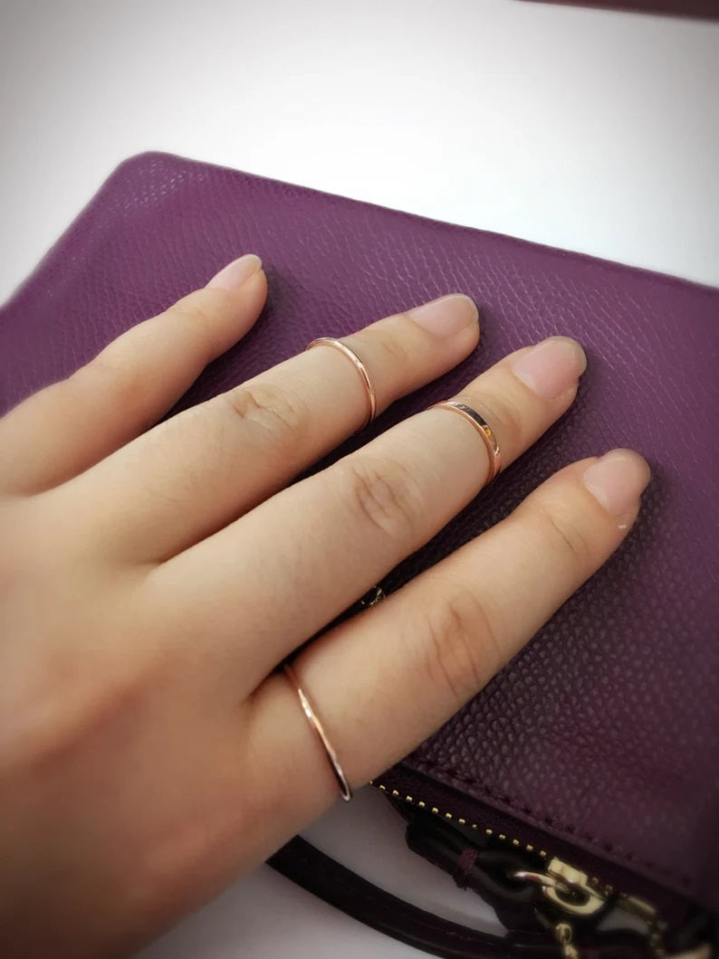 14K 1.8MM SQUARED EDGE BAND