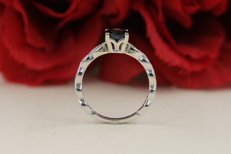 14K SAPPHIRE DIAMOND ART DECO RING
