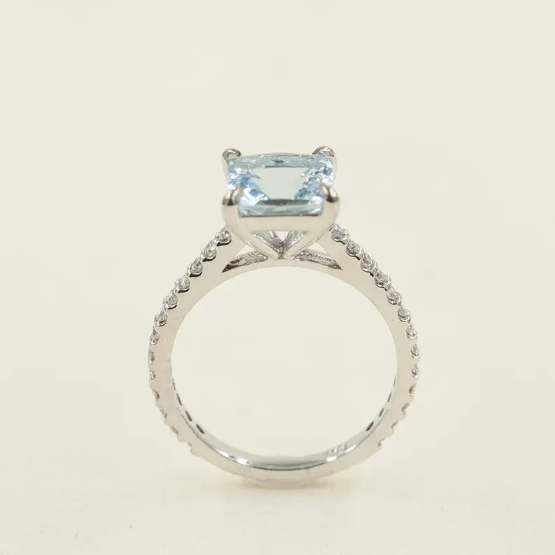 14K CUSHION AQUAMARINE DIAMOND RING