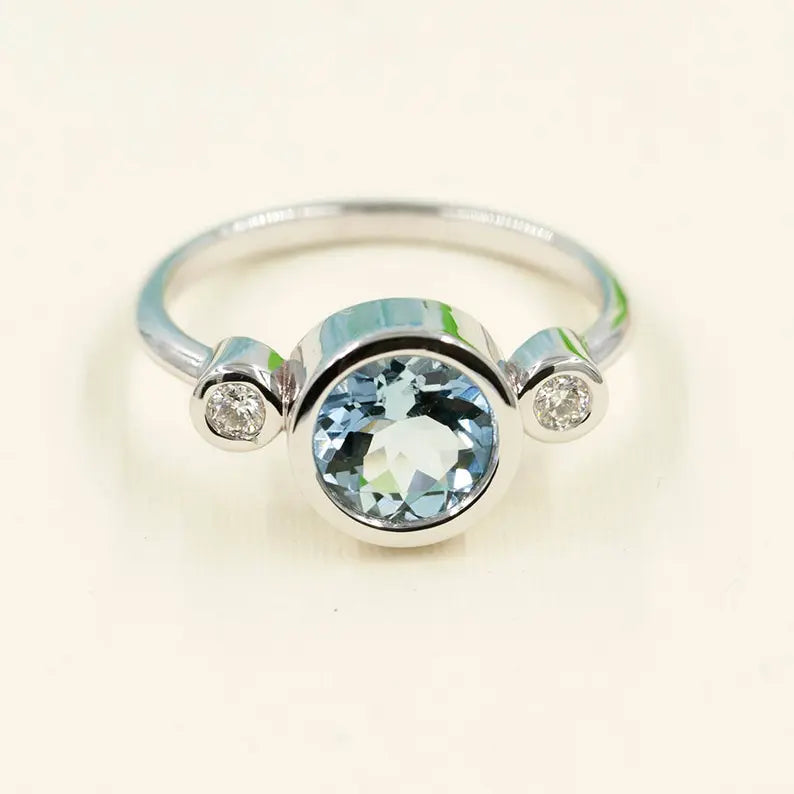 14K AQUAMARINE DIAMOND BEZEL RING