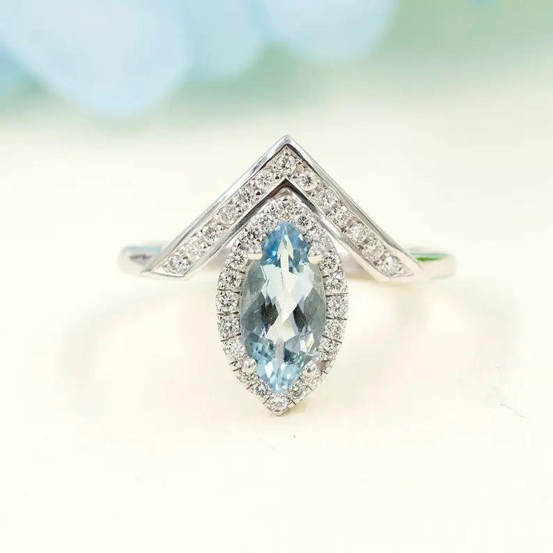 14K MARQUISE AQUAMARINE DIAMOND HALO V RING