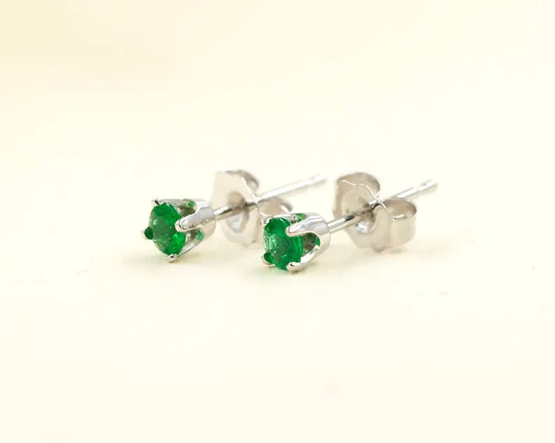 14K EMERALD STUD EARRING