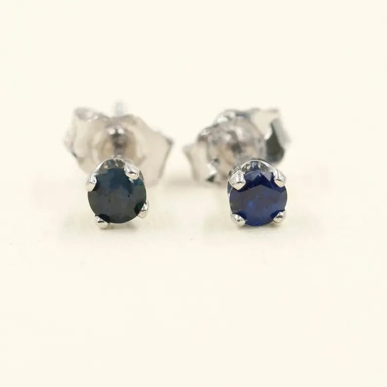 14K SAPPHIRE STUD EARRING