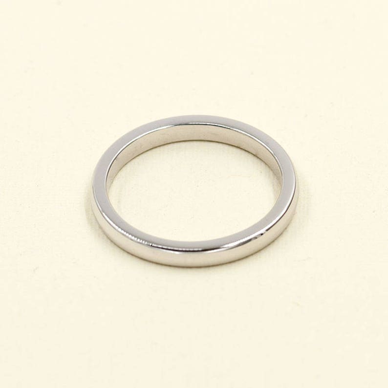 14K 2.3MM ROUND BAND