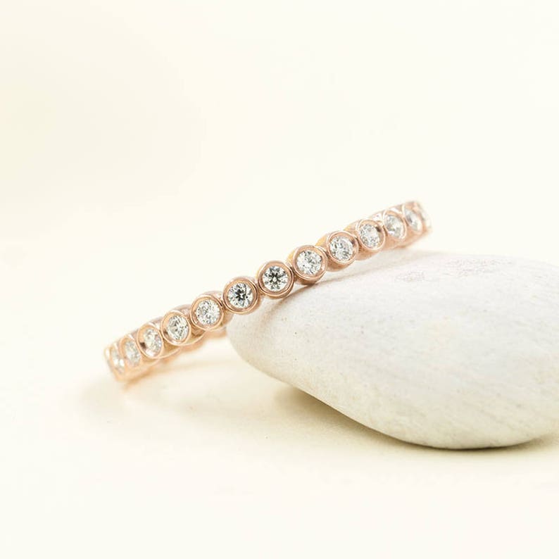 14K 0.55CT DIAMOND BEZEL FULL ETERNITY BAND