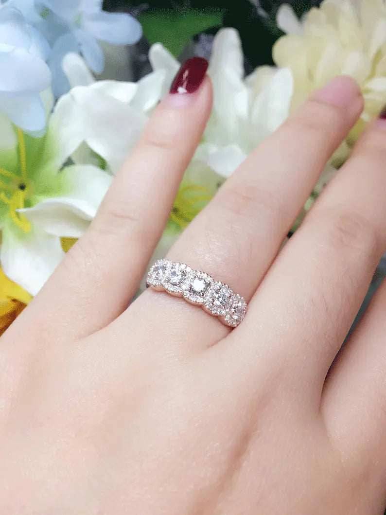14K 0.55CT DIAMOND HALO BAND