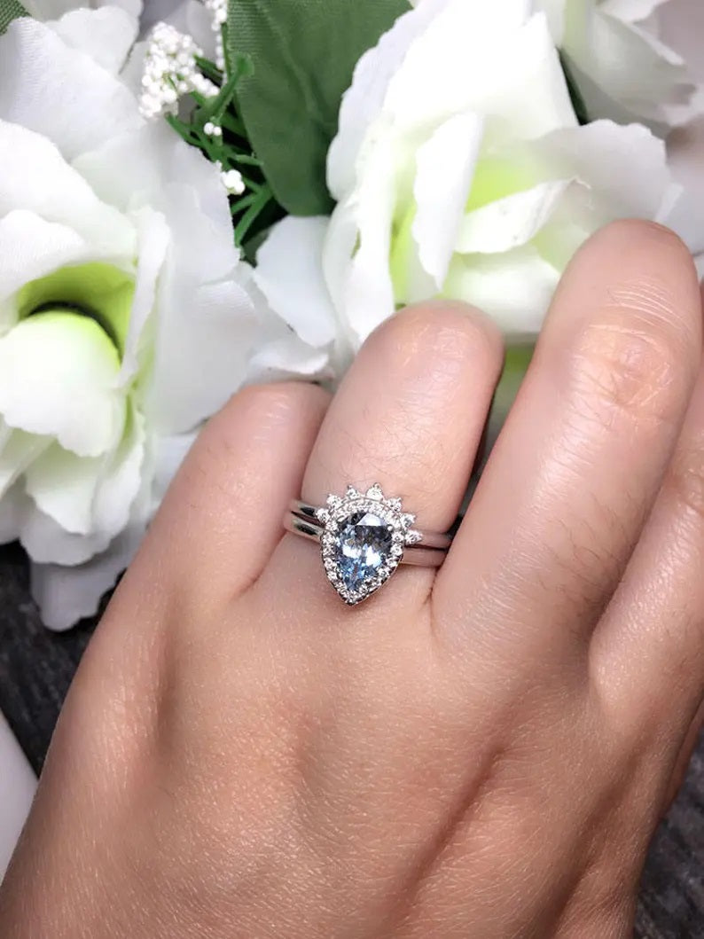14K PEAR AQUAMARINE DIAMOND HALO ENGAGEMENT RING