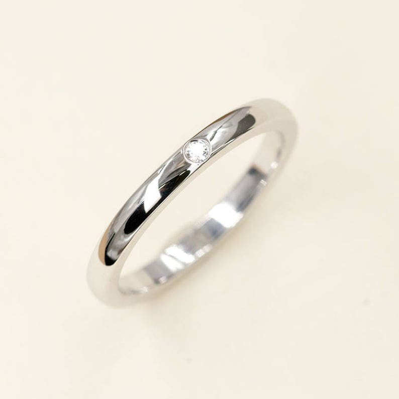 14K 1 DIAMOND 2.2MM BAND