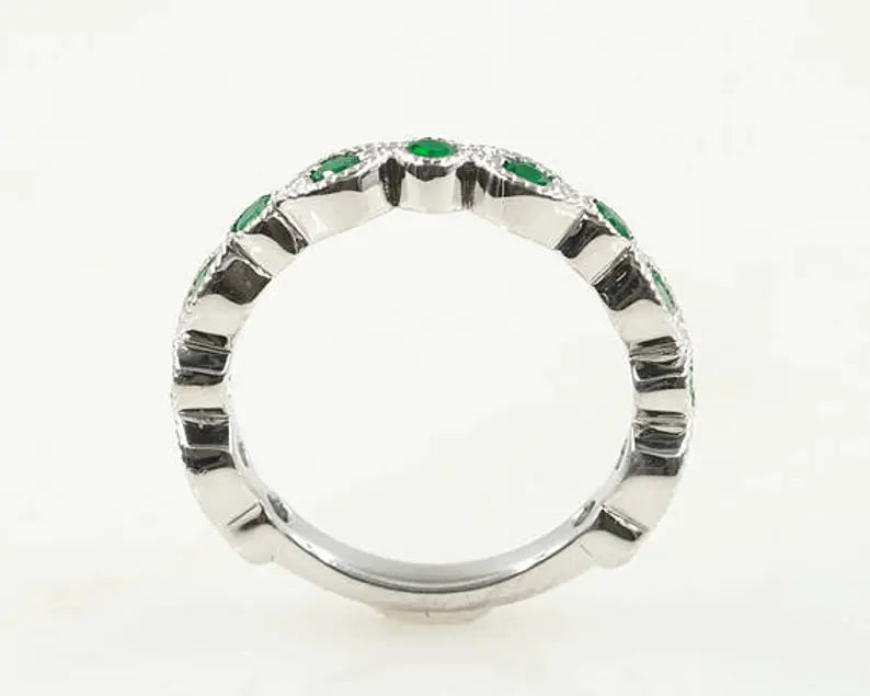14K EMERALD ART DECO BAND
