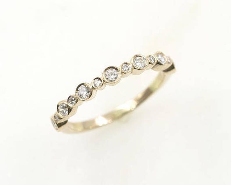 14K 0.27CT DIAMOND BEZEL BAND
