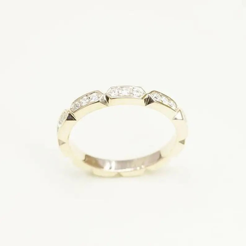 14K 0.24CT DIAMOND EDGE PATTERN ART DECO BAND