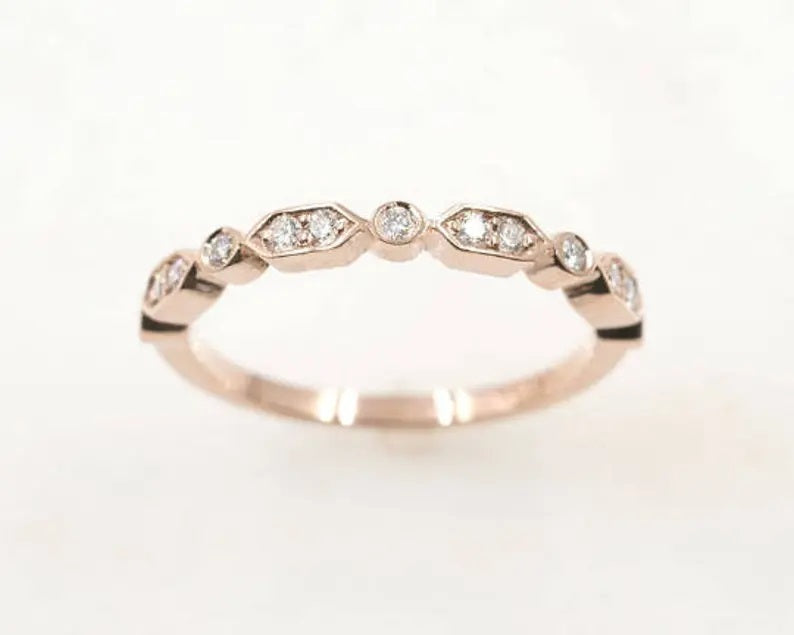 14K 0.23CT DIAMOND EDGE ART DECO BAND