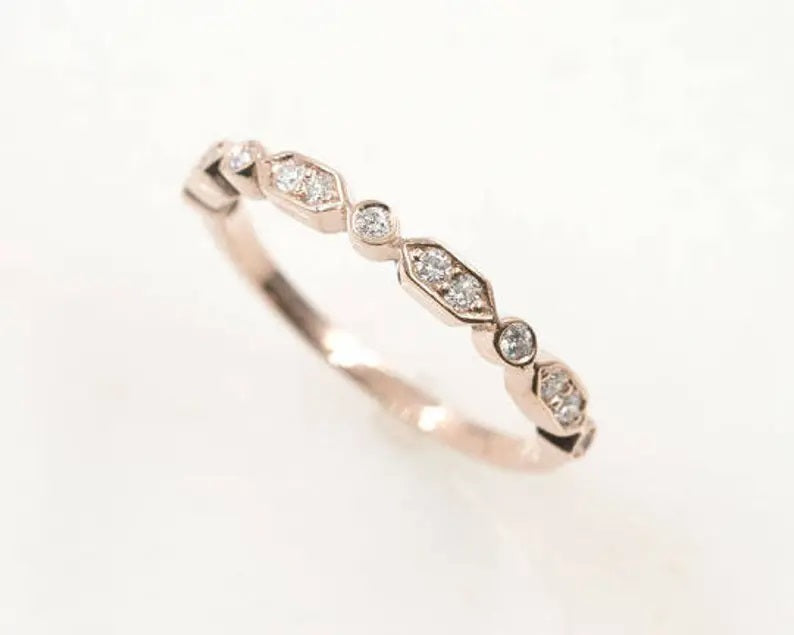 14K 0.23CT DIAMOND EDGE ART DECO BAND