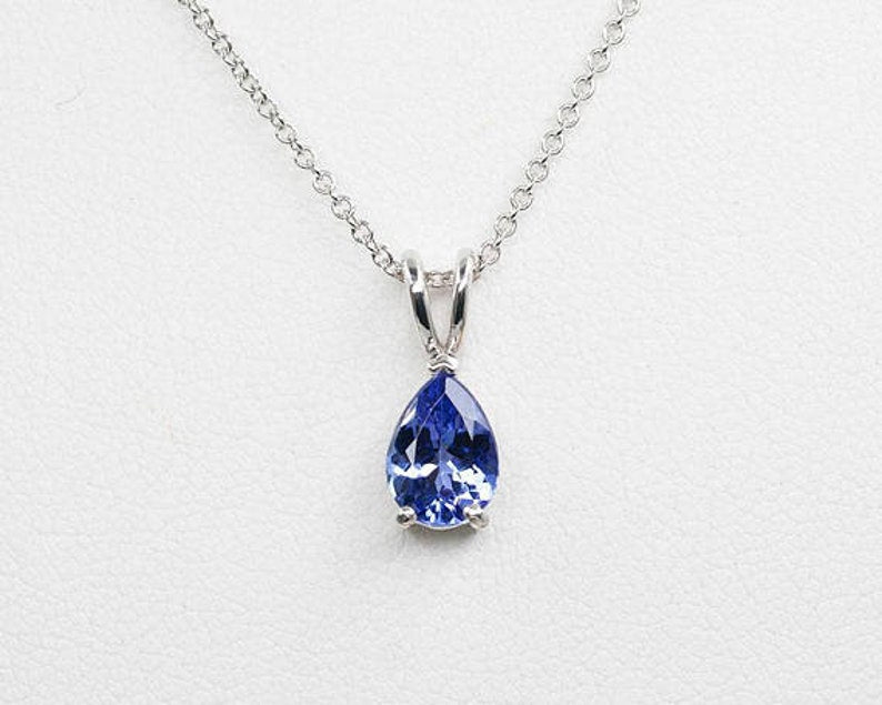 14K PEAR TANZANITE SOLITAIRE NECKLACE