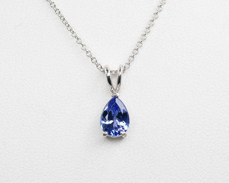 14K PEAR TANZANITE SOLITAIRE NECKLACE