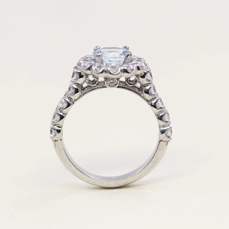 14K AQUAMARINE DIAMOND FLOWR RING