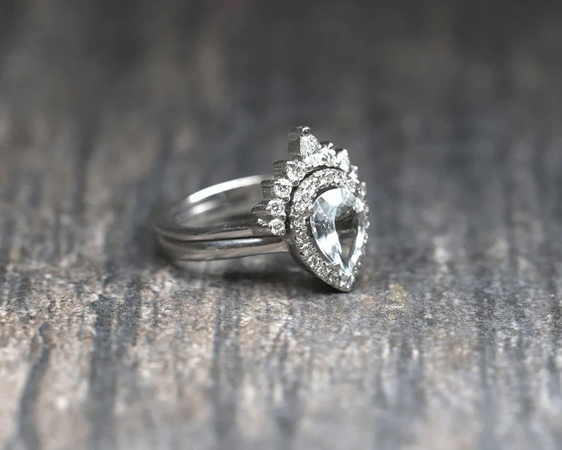 14K WHITE SAPPHIRE DIAMOND CROWN BAND 2 RING SET