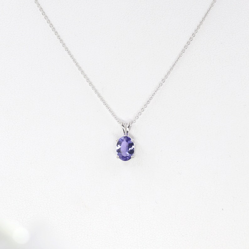 14K 1.2CT OVAL TANZANITE SOLITAIRE NECKLACE