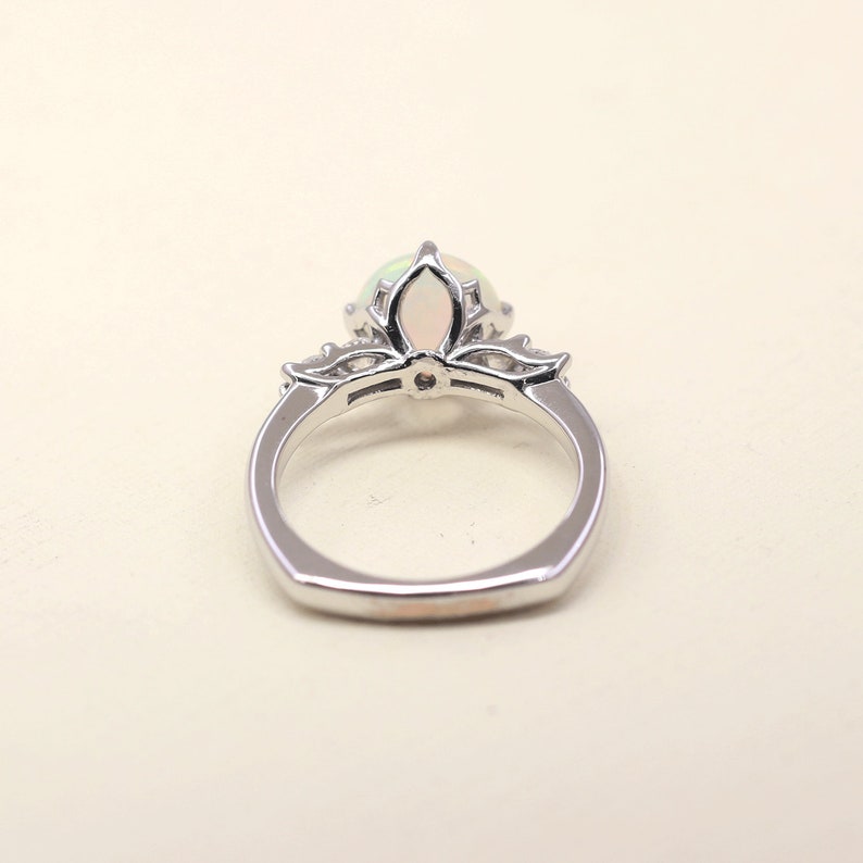 14K OPAL DIAMOND SQUARE BOTTOM RING