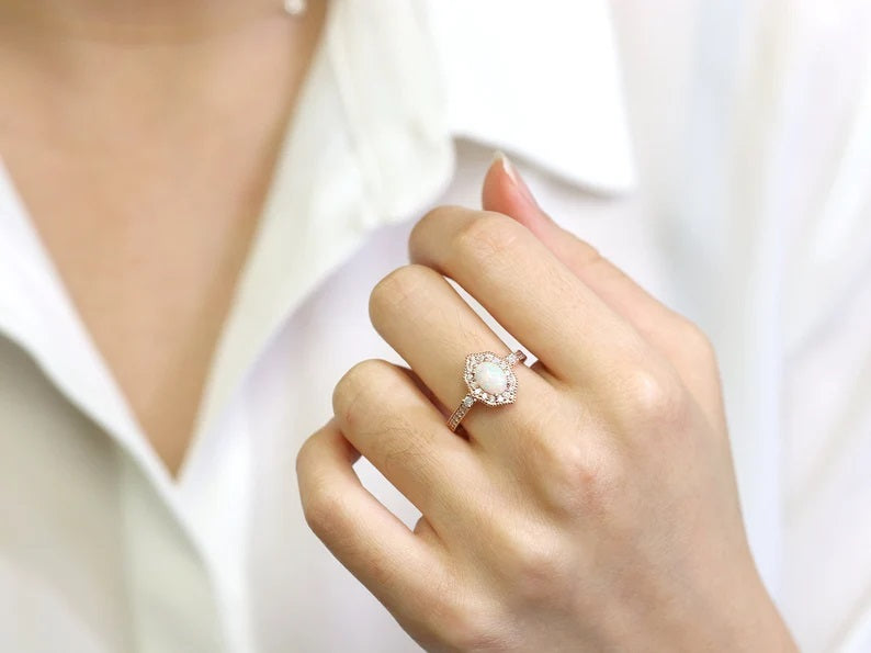14K OPAL DIAMOND HALO VINTAGE STYLE RING