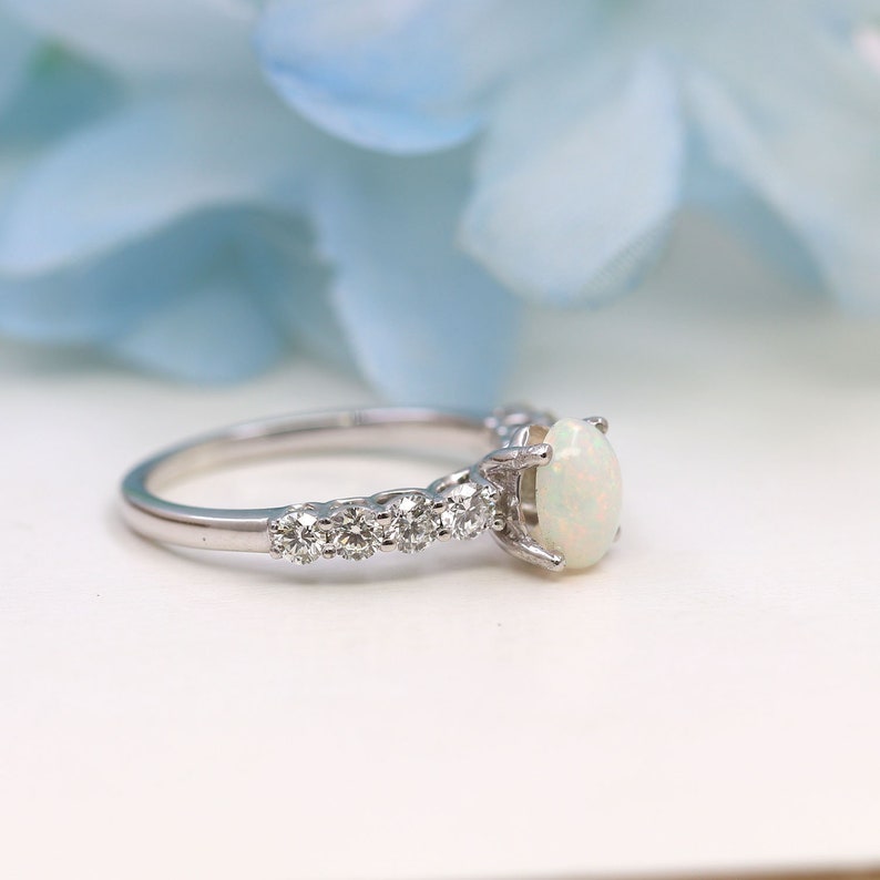 14K OVAL OPAL DIAMOND RING