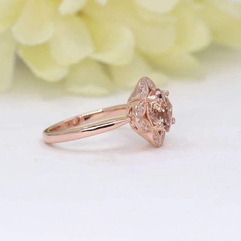 14K CUSHION MORGANITE DIAMOND FLOWER RING