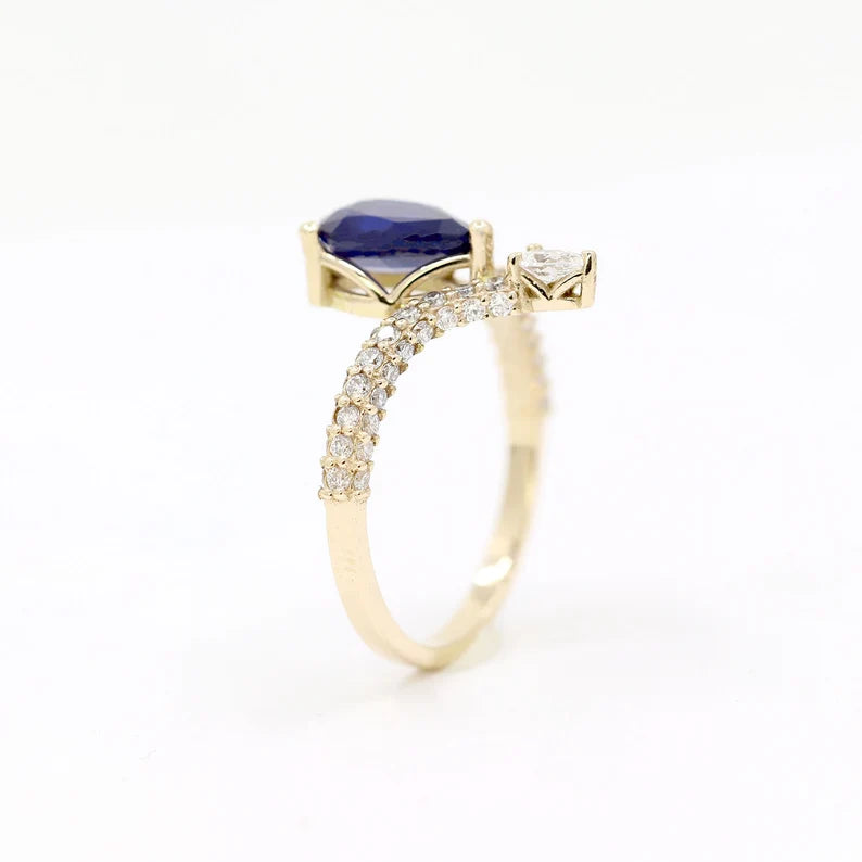 14K SAPPHIRE DIAMOND CHEVRON RING