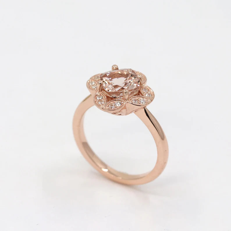 14K CUSHION MORGANITE DIAMOND FLOWER RING