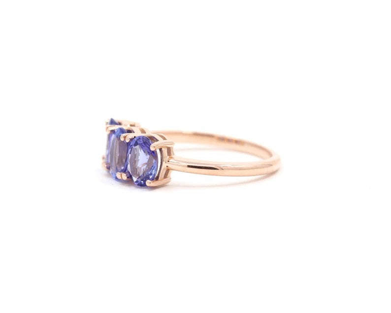 14K OVAL TANZANITE BAND