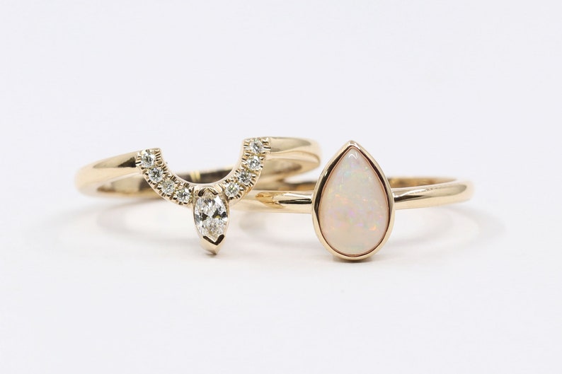 14K PEAR OPAL BEZEL RING MARQUISE DIAMOND U BAND 2 RING SET