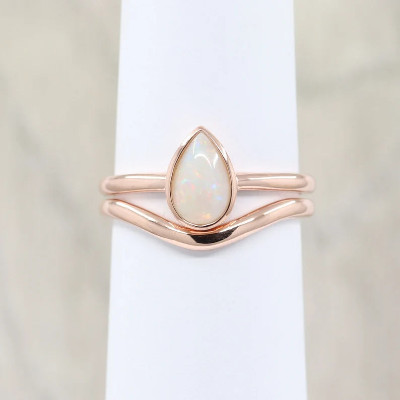 14K 1.8MM CURVED BAND
