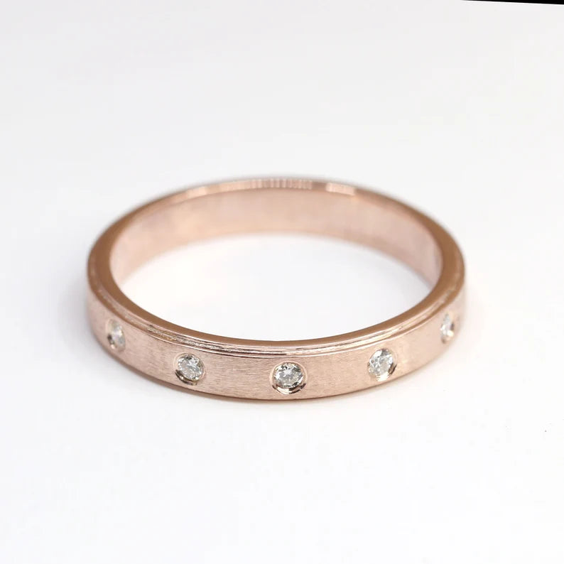 14K 5 DIAMOND BEZEL EDGE LINE MATT FINISHED BAND