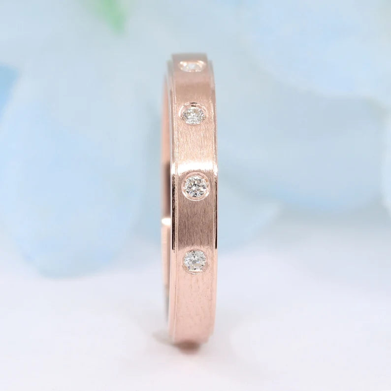 14K 5 DIAMOND BEZEL EDGE LINE MATT FINISHED BAND
