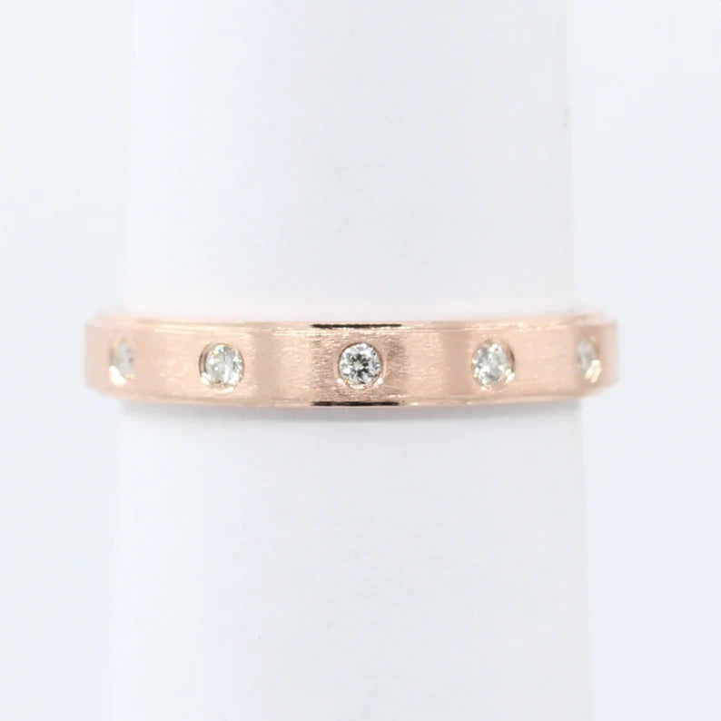 14K 5 DIAMOND BEZEL EDGE LINE MATT FINISHED BAND