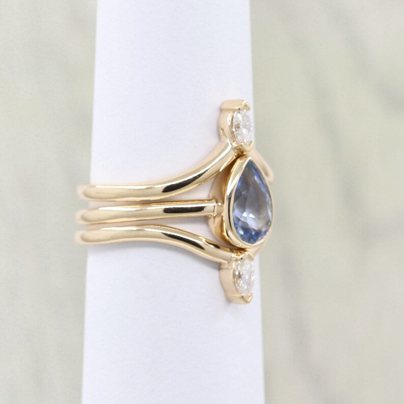 14K PEAR AQUAMARINE BEZEL RING DIAMOND CHEVRON BAND 3 RING SET