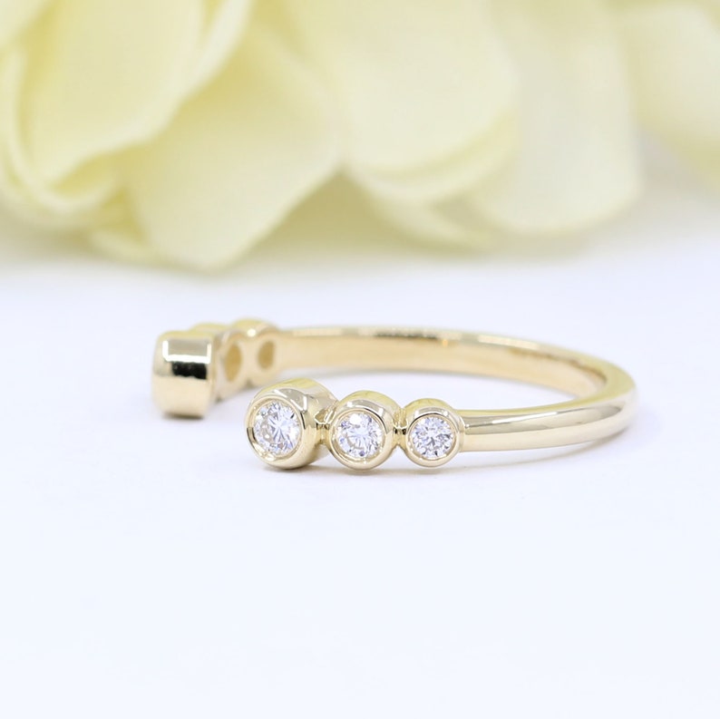 14K 0.20CT DIAMOND BEZEL OPEN BAND