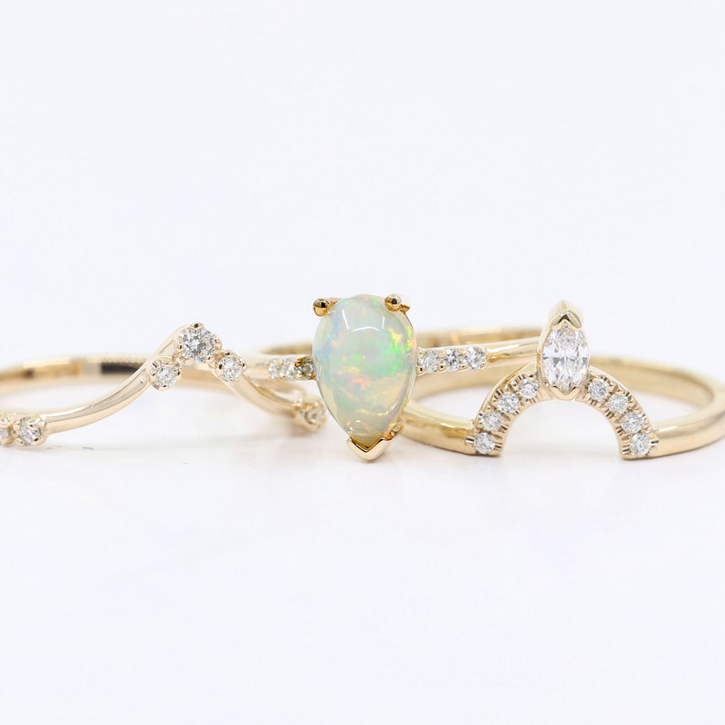 14K PEAR OPAL RING DIAMOND CHEVRON BAND 3 RING SET