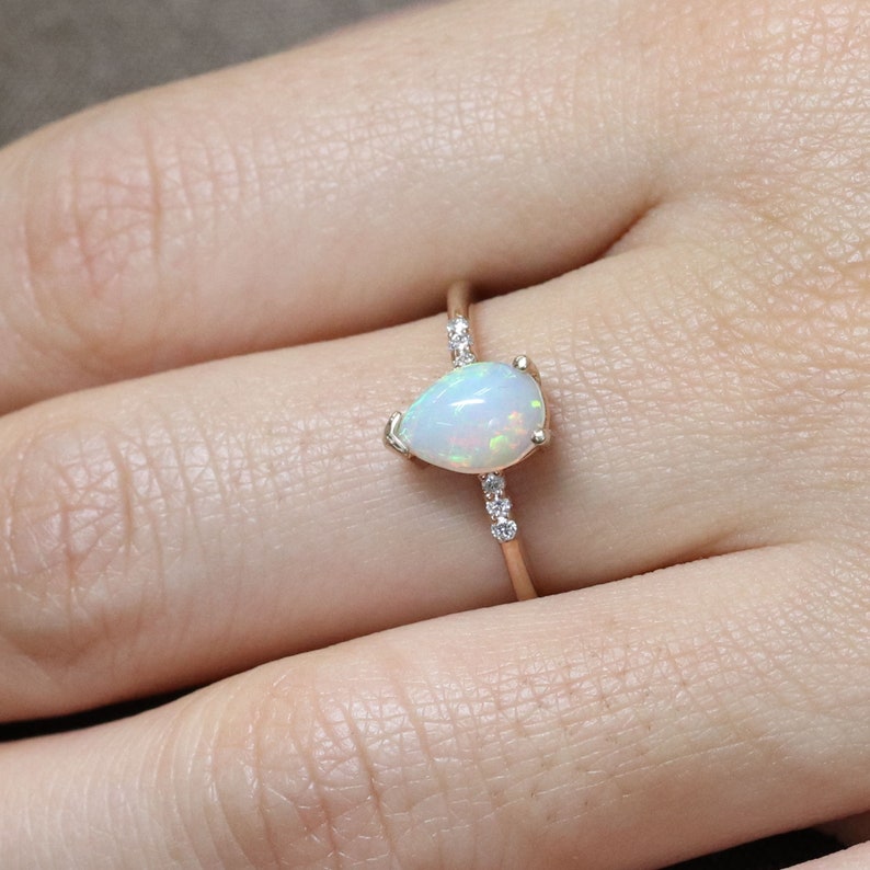 14K PEAR OPAL DIAMOND SOLITAIRE RING