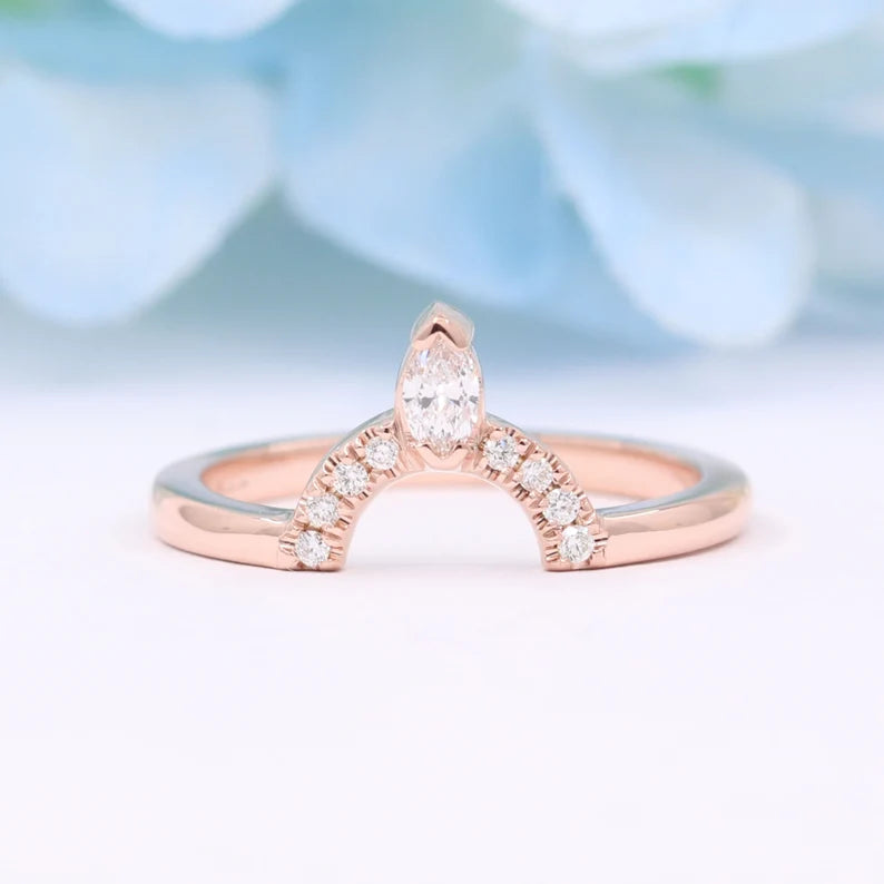 14K 0.16CT DIAMOND U SHAPE CROWN BAND