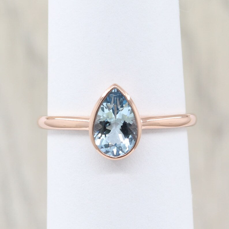 14K PEAR AQUAMARINE BEZEL RING DIAMOND CHEVRON BAND 3 RING SET
