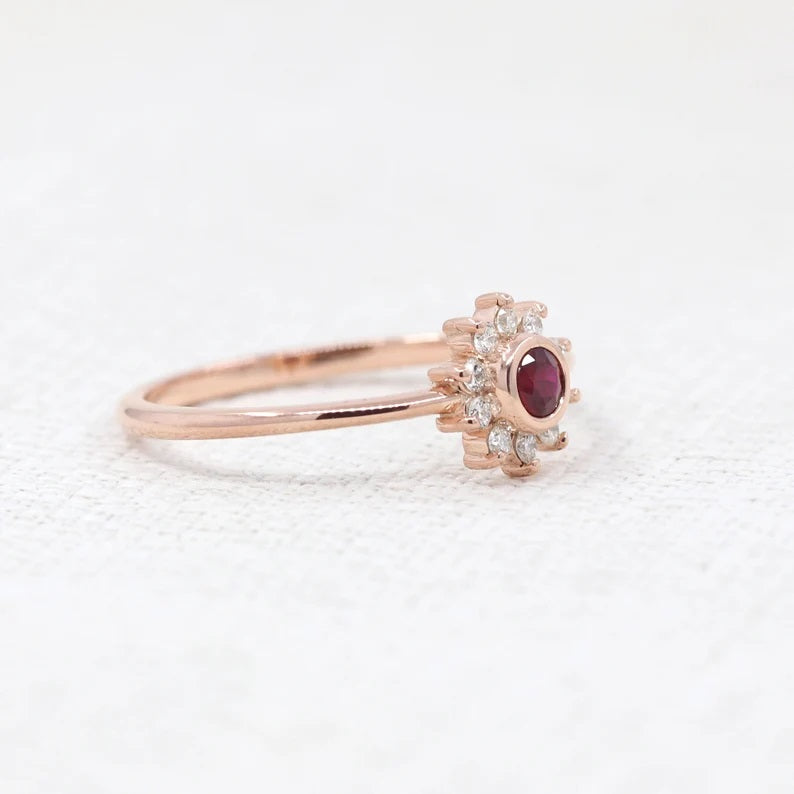 14K RUBY BEZEL DIAMOND FLOWER RING
